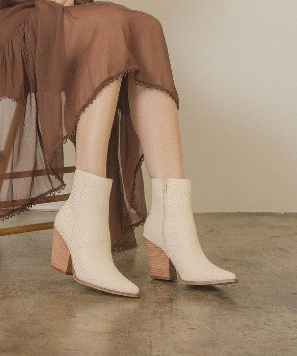 SONIA Western Ankle Boots