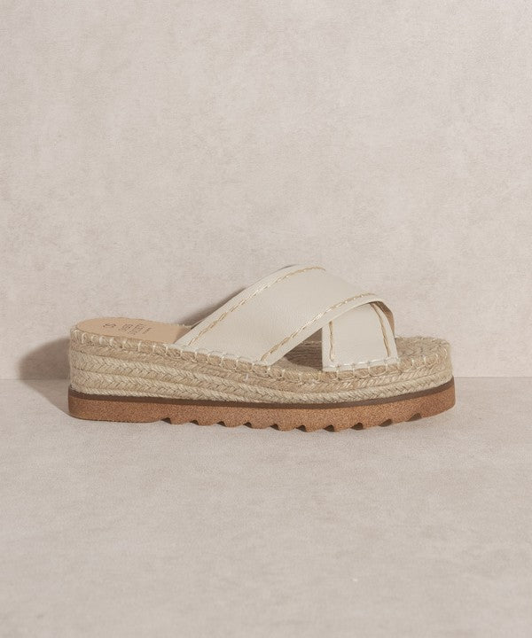 LUCIA Platform Sandal