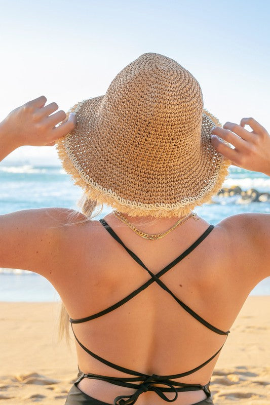 FELICIA Frayed Bucket Hat