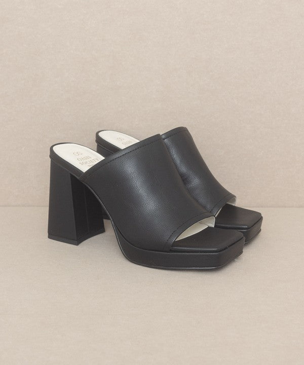 VIVIENNE Slip On Platform Heels