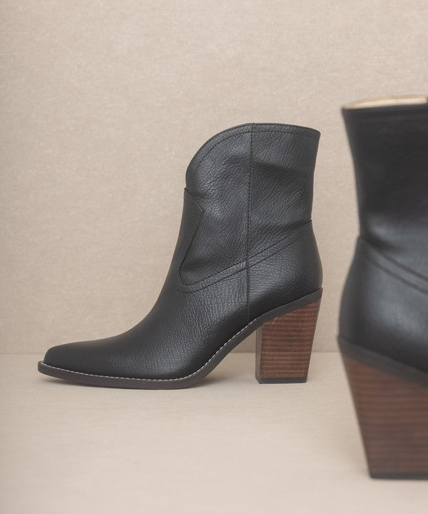 HARMONY Two Panel Western Booties