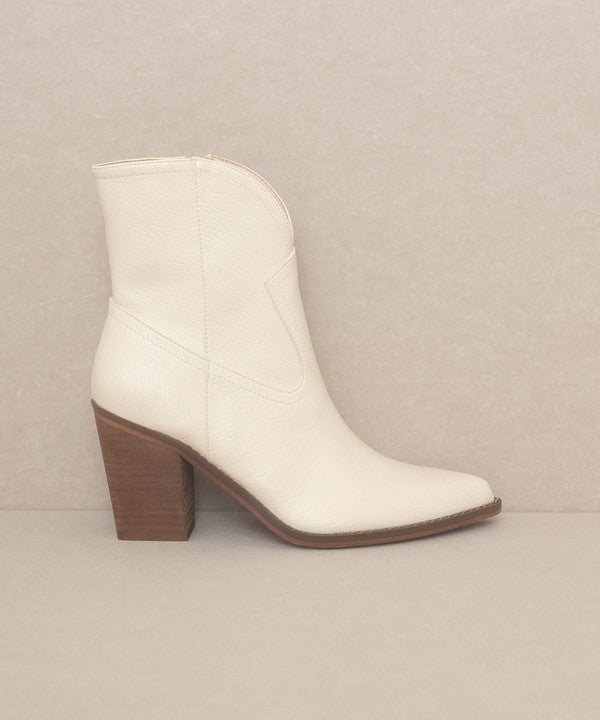 HARMONY Two Panel Western Booties