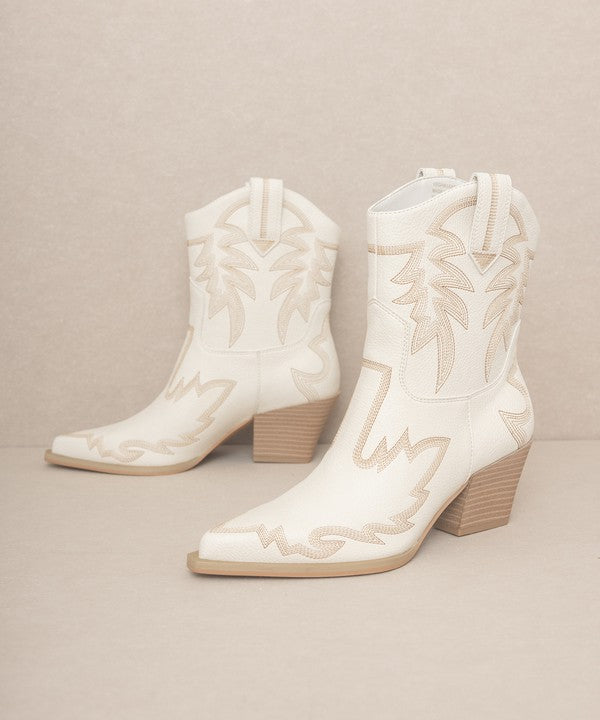 NANTES Embroidered Cowboy Boots