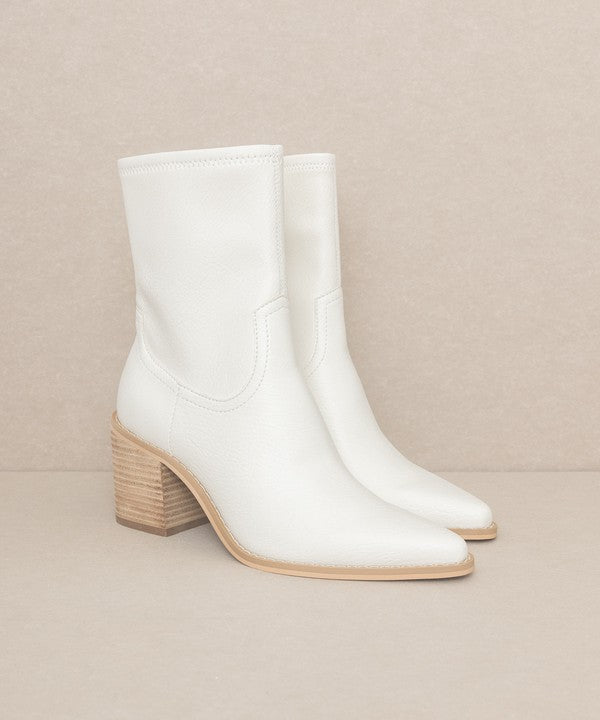 VIENNA Sleek Ankle Hugging Booties